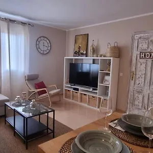 Bouganville Con Terrazza E Piscina Apartment